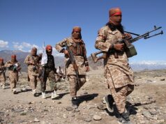 तालिबान को कौन चलाता है?